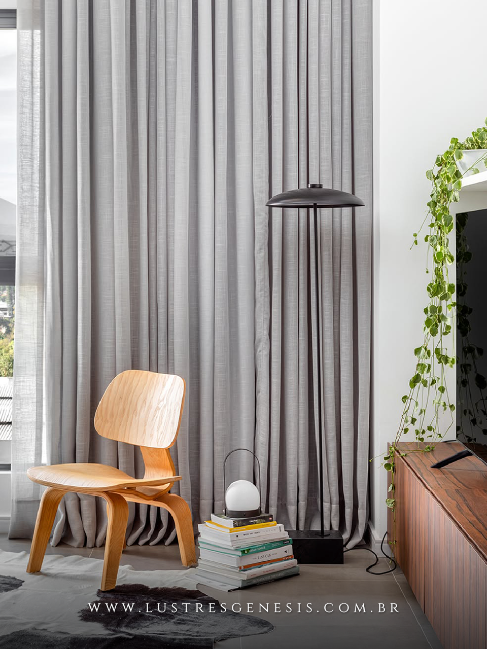 Coluna Decorativa SANN Bella Italia com Controle de Intensidade